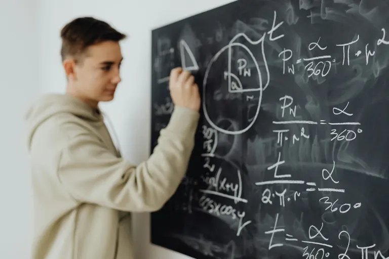 Wissenschaftlich fundierte Mathe-Abiturvorbereitung